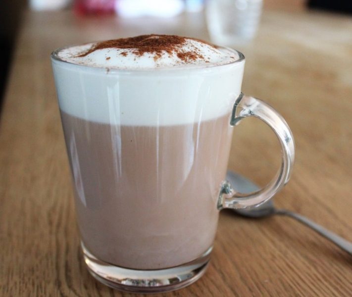 Was ist eigentlich Chai Tee? Zubereitung, Rezepte und Herkunft Was ist eigentlich Chai Tee? Zubereitung, Rezepte und Herkunft