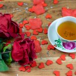 Liebe geht durch den Magen: Schenken Sie Tee anstatt Blumen